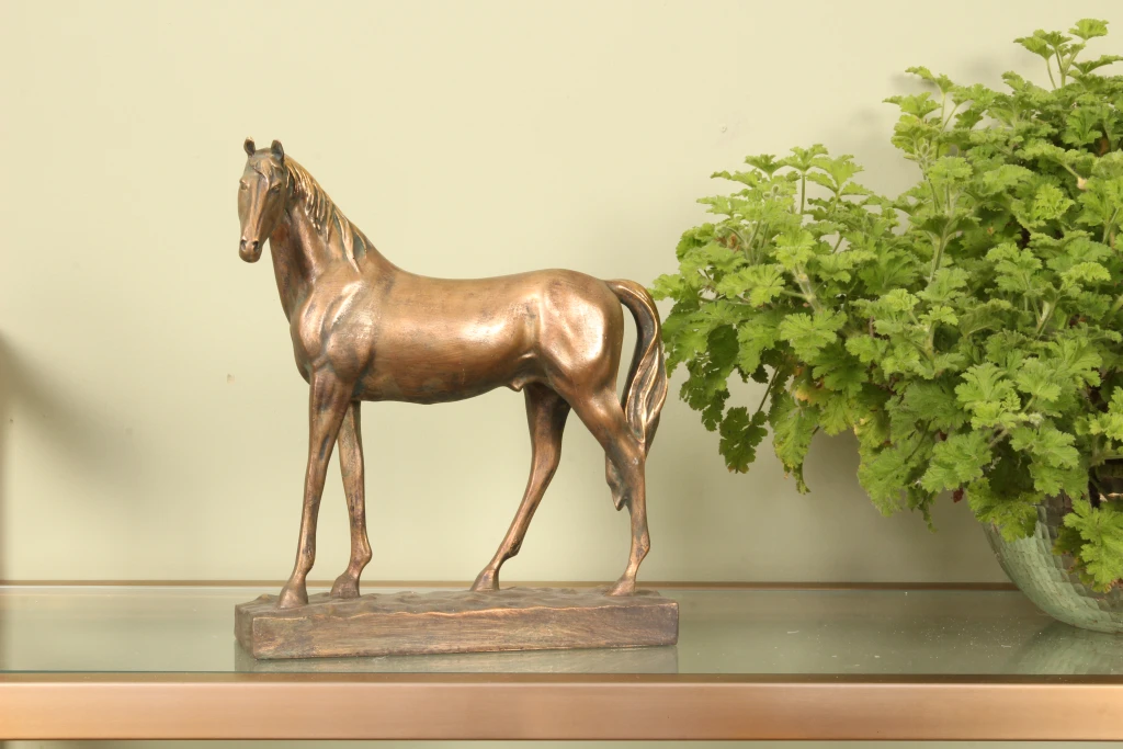 Statue de cheval - dorée - 28 cm