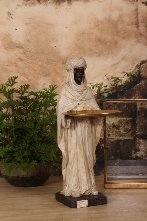Figure mauresque - ivoire - 51 cm - résine synthétique