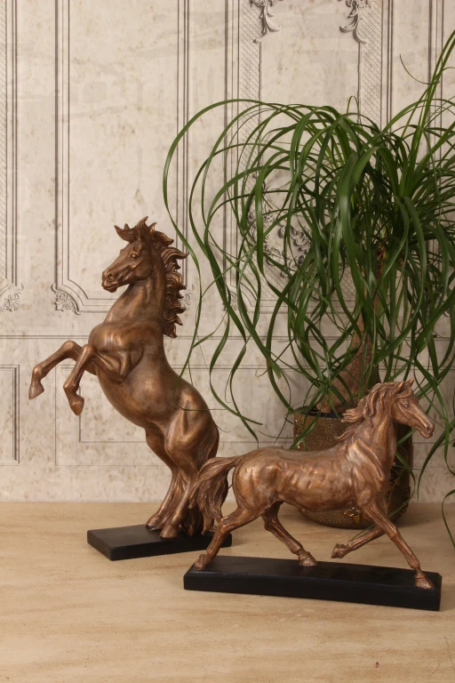 Statue de cheval couleur bronze - 43,5 cm