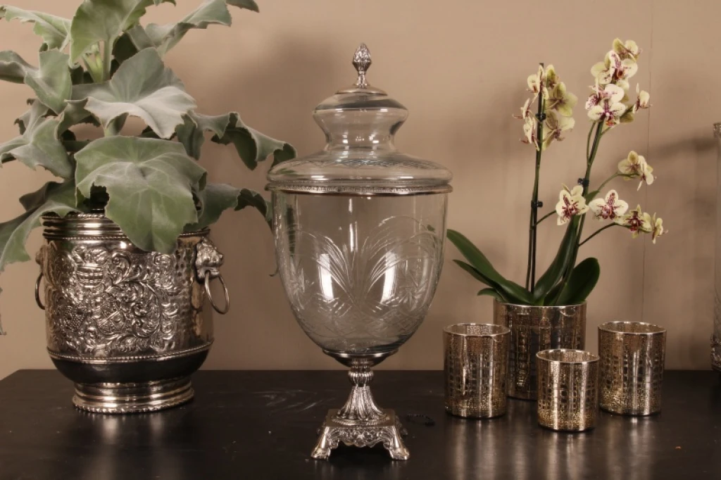 Vase avec couvercle - 51 cm - argent - verre et aluminium